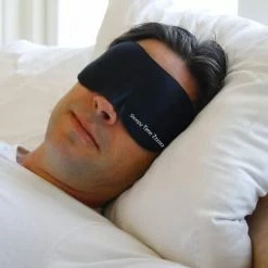 Coupon 🎁 COMFORT SLEEP - 3D Premium Slaapmasker Voor Mannen En Vrouwen Met Innovatieve, Zachte Vorm Voor Goede Verduistering En Vrij Bewegen Van De Ogen. Incl. Oordoppen En Opberg Etui - Zwart - Creating Briliant Ideas ❤️